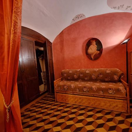 Апартаменты Il Bibiribi Al Castello Pieve di Teco Экстерьер фото